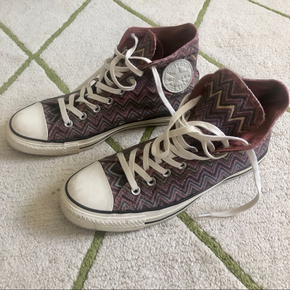 HIGH TOP CONVERSE STRIPED